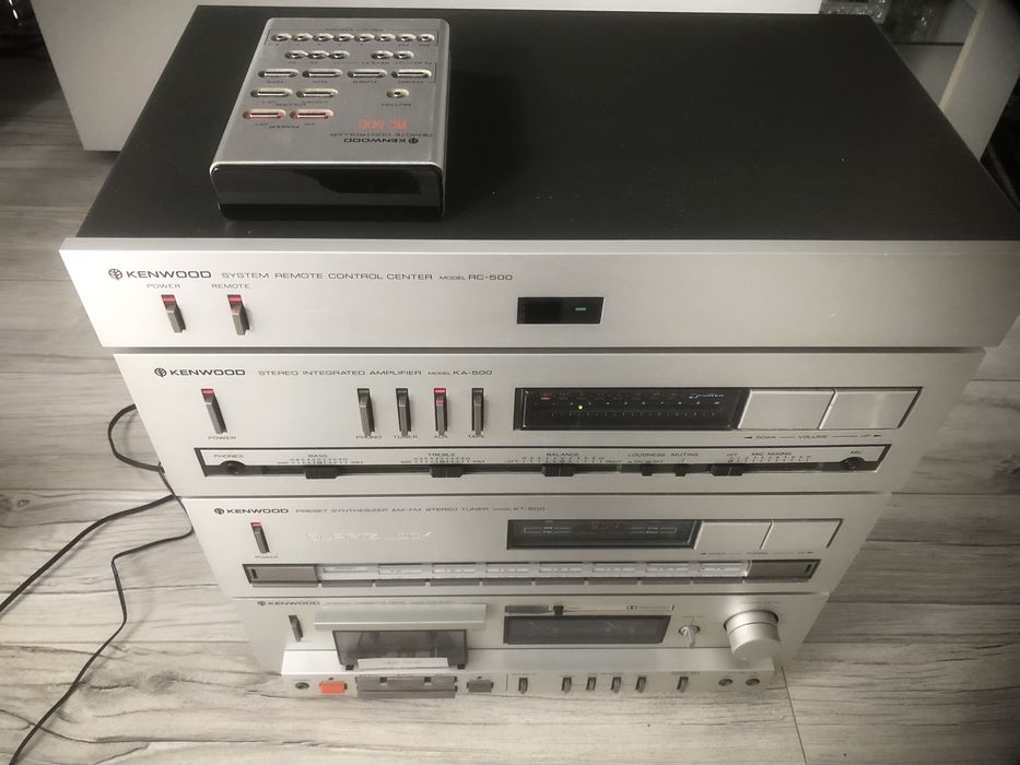 Wieża Kenwood seria 500 z pilotem
