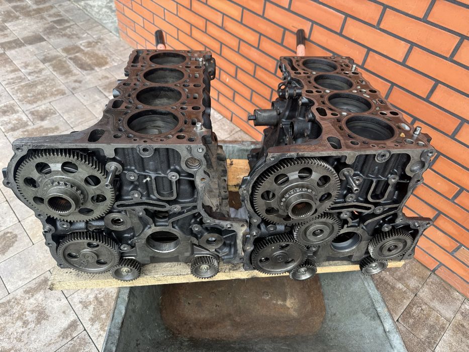 Блок низ мотора Двигуна Mercedes Sprinter 651 2.2 906 Стандарт