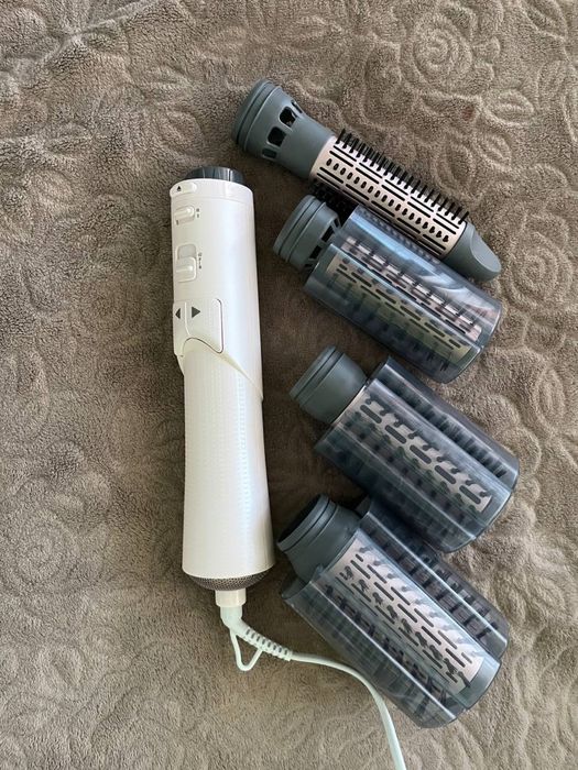 Продам фен-щітка  PHILIPS