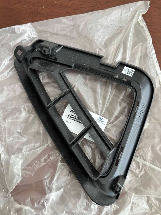 Friso Esquerdo Luz Diurna (DRL) Hyundai i20 BC3
