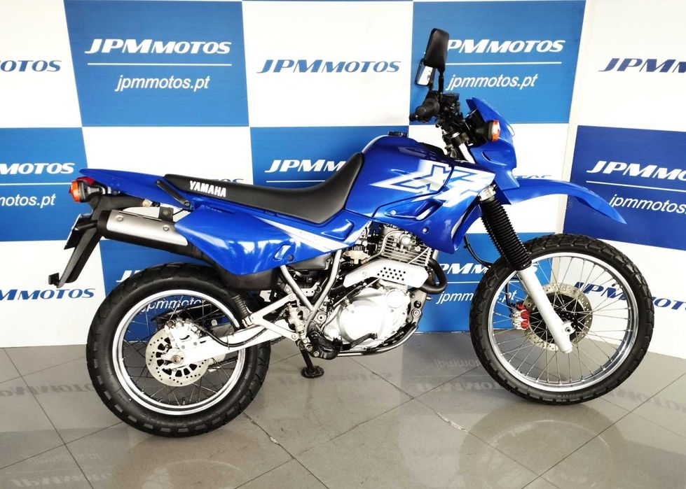 YAMAHA XT 600E ( Carta A2 )
