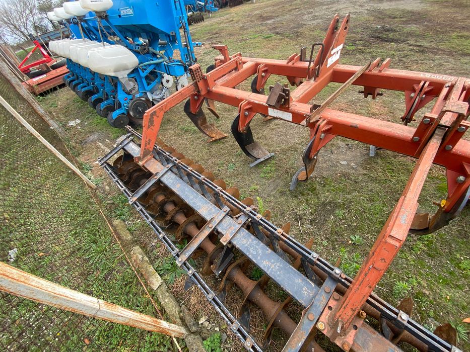 Глибокорозпушувач Gregoire Besson-Helios DVB48ТHD, УД-0000061 + котки