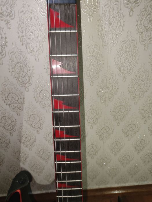 Електрогітара Ibanez GRG131BX-BK чорно-червона, ідеальний стан