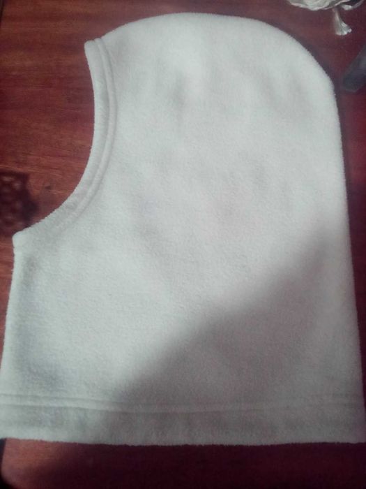 балаклава только в жолтих водах