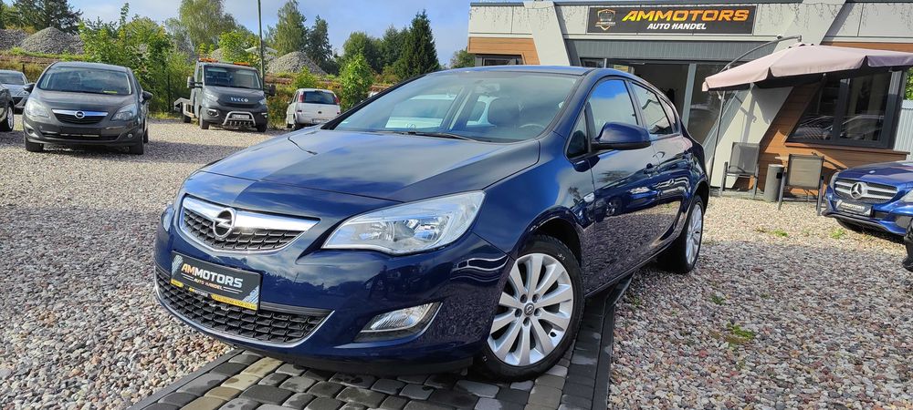 Opel Astra 1,6 benzyna
