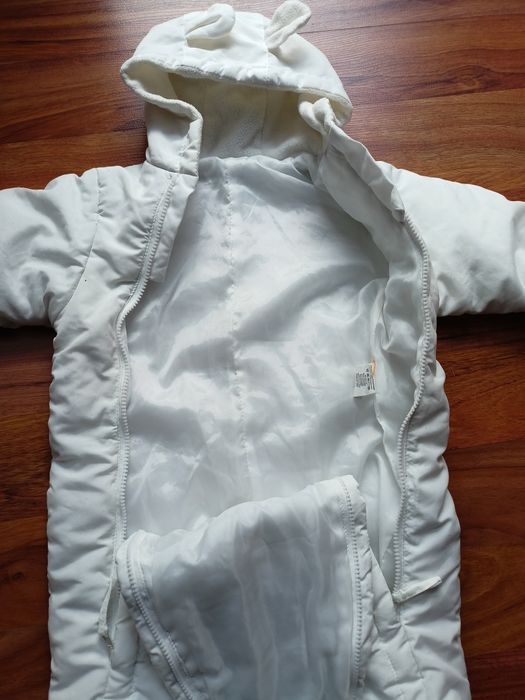 Pajacyk kombinezon biały np. do chrztu rozm. 62-68 (3-6 m.)