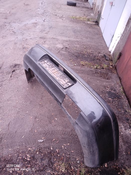 Задний бампер Опель омега б