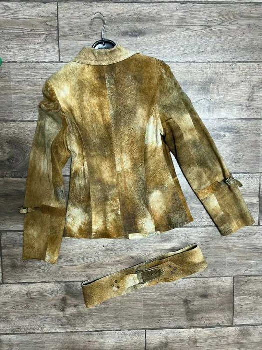 Кожаный пиджак размер S