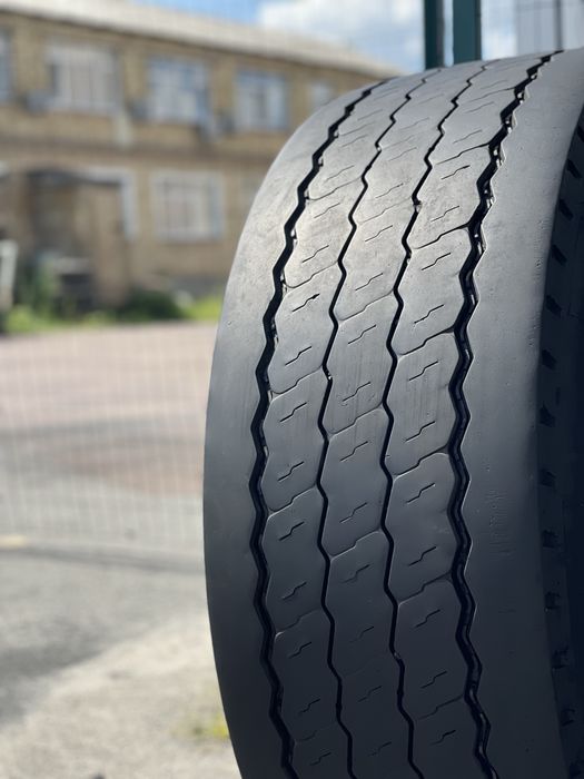 Шина Вантажна 1шт 385/55 R22.5 Pirelli ST01 Base