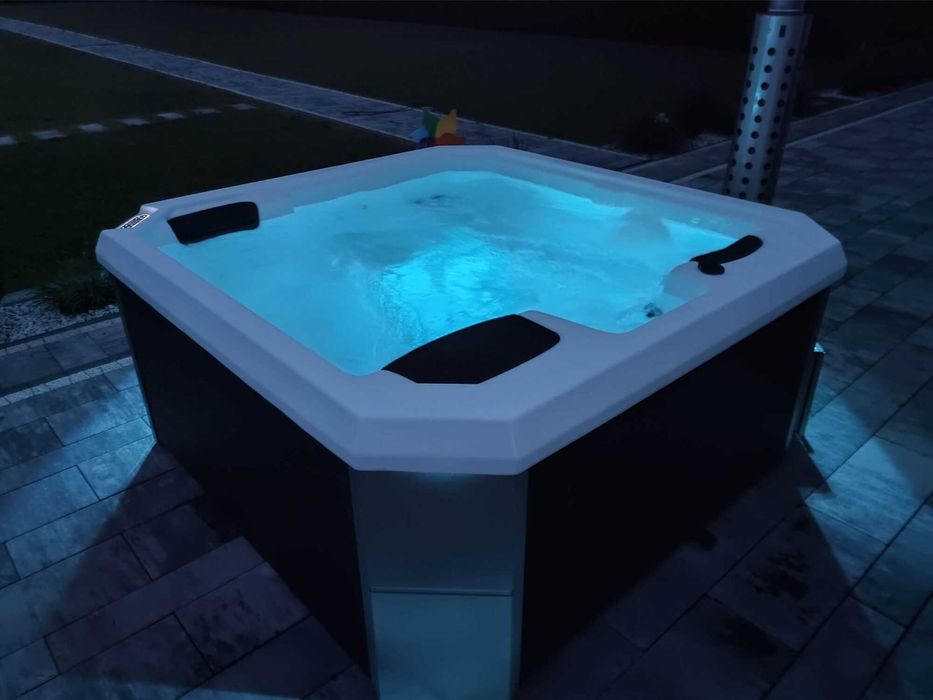 Jacuzzi balia mini basen najlepsze marki Carpathian Balboa Sundance