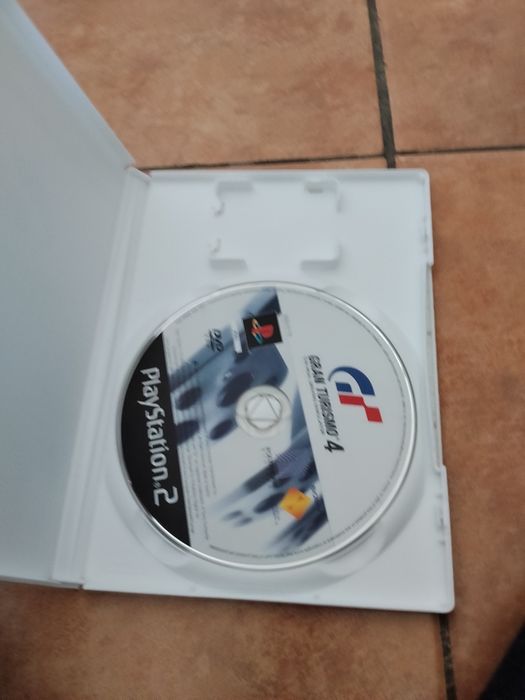 Volante GT + Pedais + Gran Turismo 4 PS2
