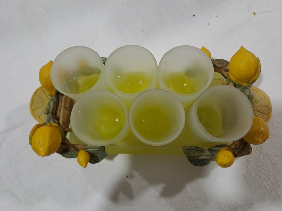 6 copos para Limoncello em bandeja