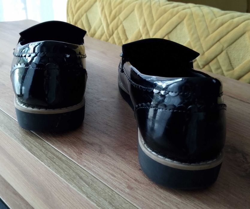 Półbuty typu loafersy