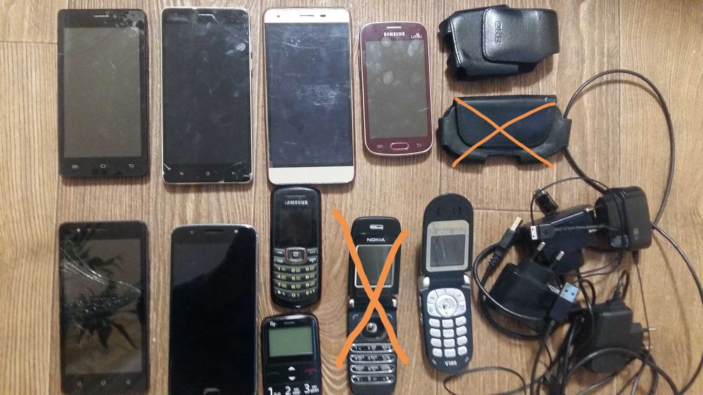 Лот телефонов iPhone, Samsung, Nokia, LG, ZTE, Motorolla, Lenovo, Sony