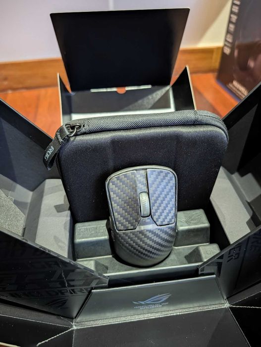 ASUS Rog Harpe Ace Extreme Wireless