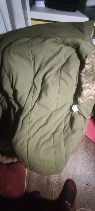 Куртка утеплена
польова зимова у кольорі МM14 ( Піксель)
Розмір: 50/4