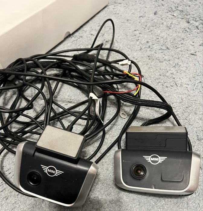 відеореєстратори BMW та Mini Cooper Advanced Car Eye 2.0