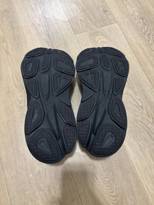 Кросівки Hoka 30.5 см