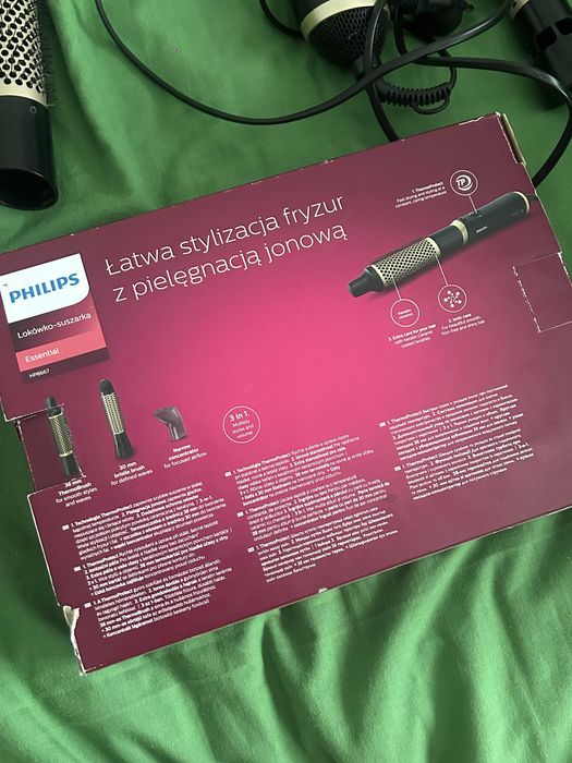 Фен-щітка Philips Essential Care Ionic HP8667/00