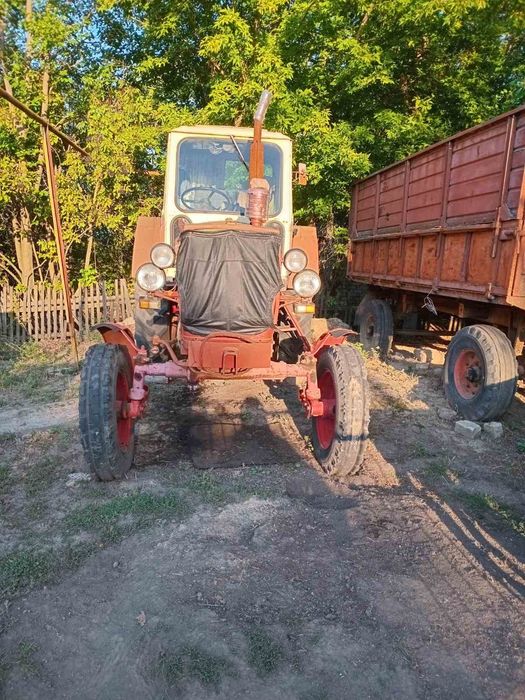 Продам ЮМЗ 6 з прицепом 2ПТС4