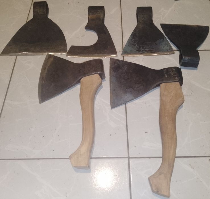 Кована м'ясна сокира топор з кузні