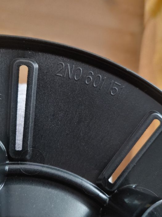 Dekielki kołpaki vw crafter  2n0.601.151 nowe