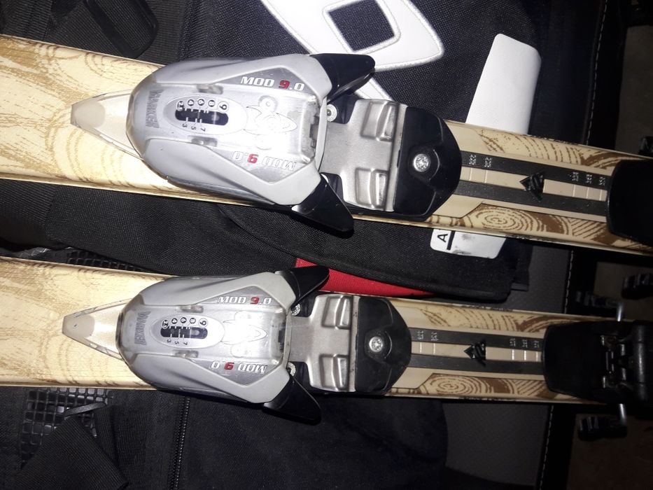 Горные лыжи с креплением