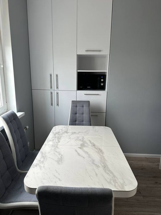 Здам в оренду сучасну 2кімн квартиру (будинок з генератором)