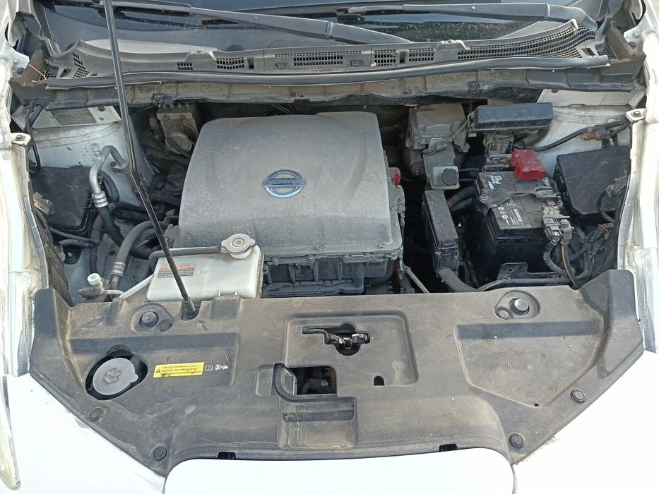 Nissan Leaf 2013 року