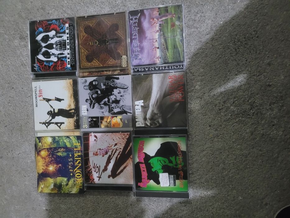 Coleção de cds metal