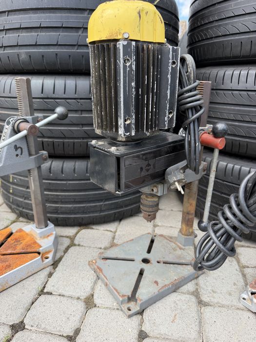 Стойки для дрели