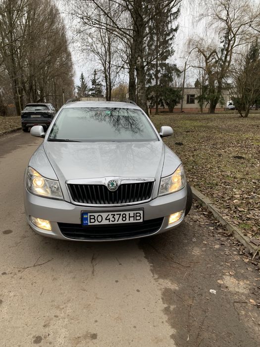 Шкода А 5 2.0 Дизель ,Автомат