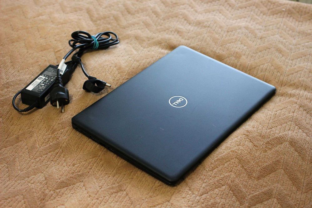 DELL 3490/2020г/i7-8565 8х/Radeon R7 2GB/16GB/SSD500/АКБ4ч/14ipsFHD