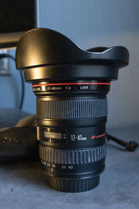 Canon EF 17-40mm f/4L USM