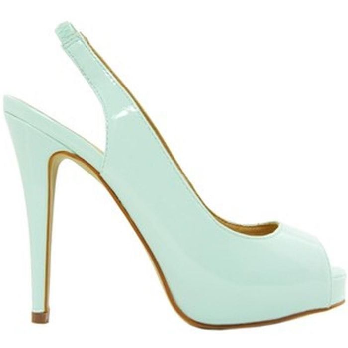 Туфлі кольору м‘яти шкірзамінник лакові