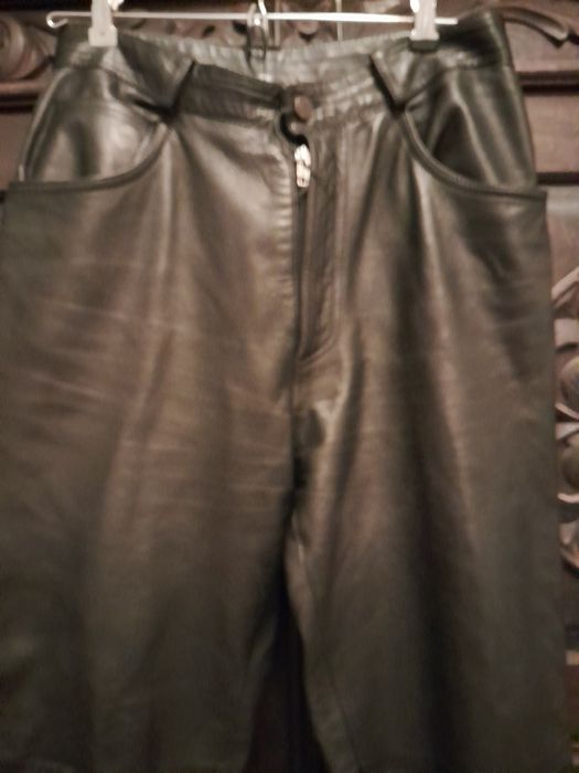 Calças senhora em pele genuina