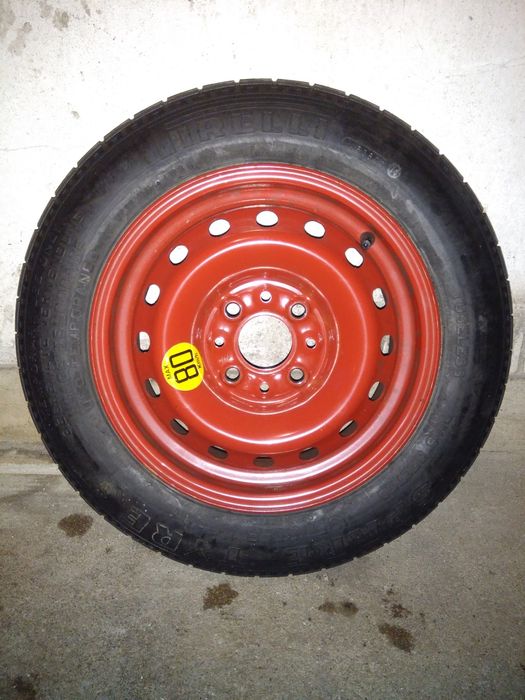 Pneu sobresselente Pirelli