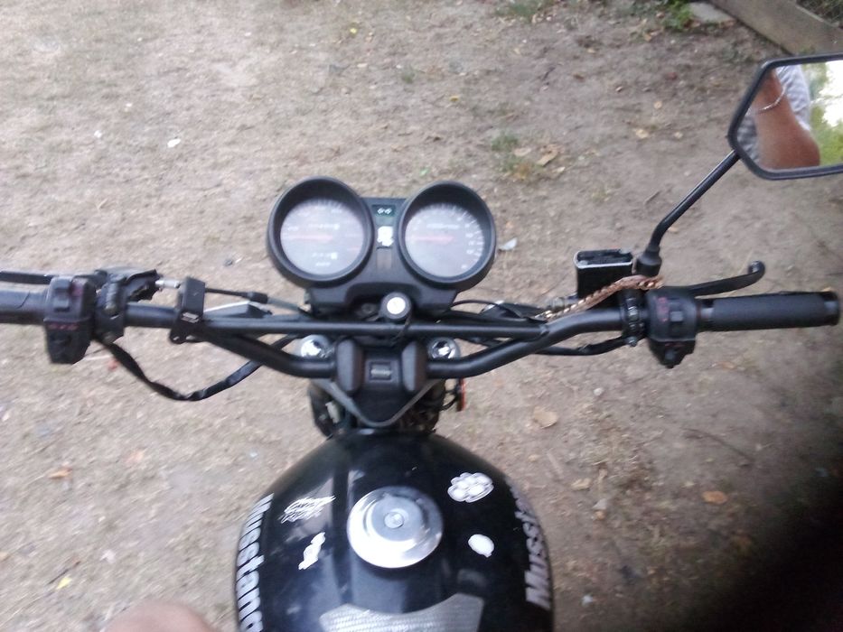 Продам мустанг,в гарному стані