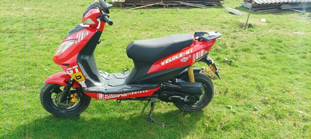 Продам скутер 600$ торг