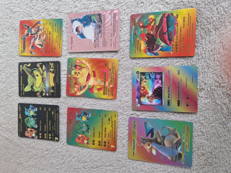 Sprzedam oryginalne karty pokemon sztuk 8