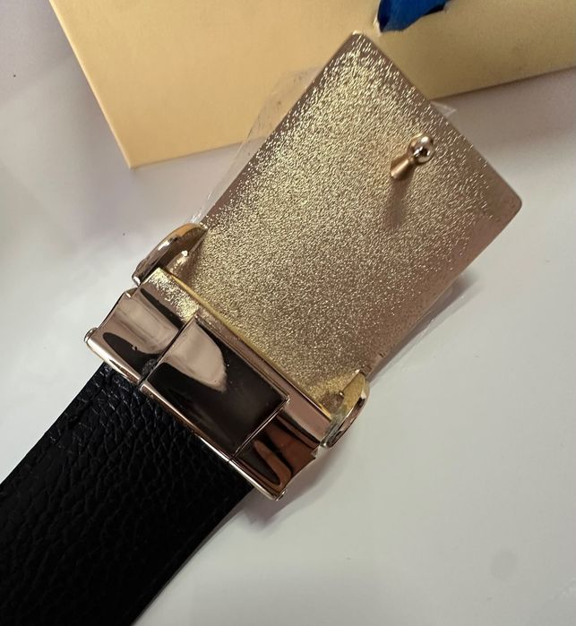 Pasek Louis Vuitton z pudełkiem