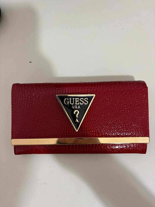 Czerwony Damski portfel nowy GUESS