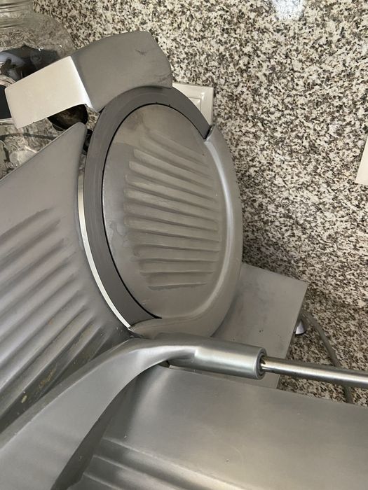 Maquina de cortar fiambre e queijo