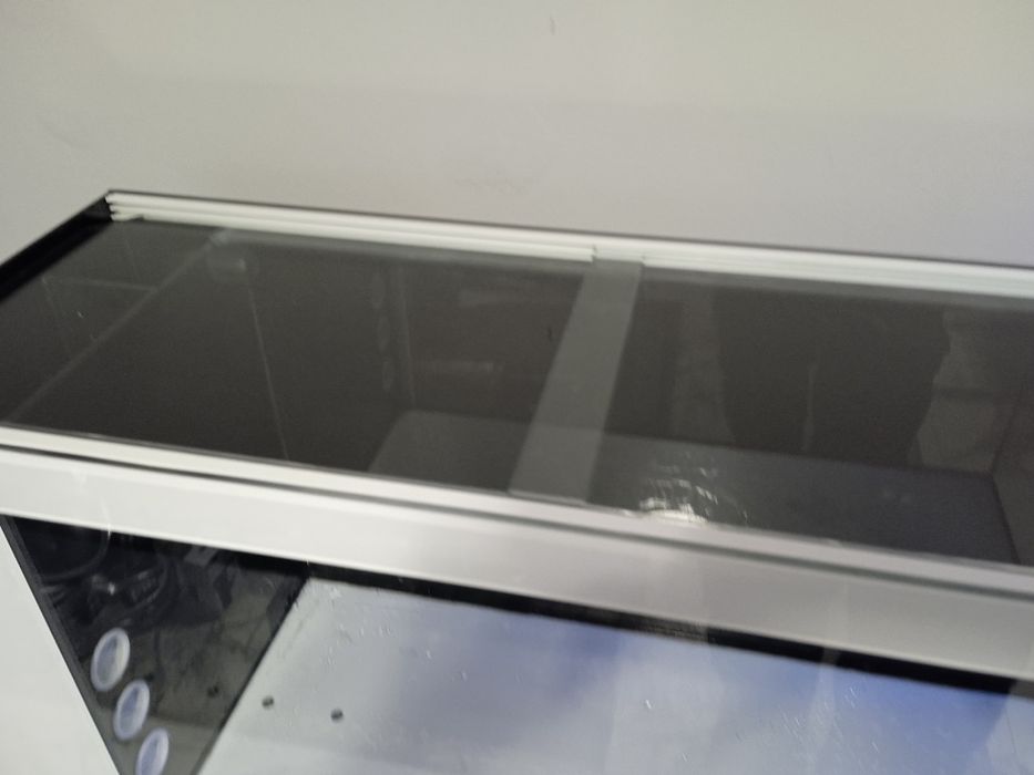 Aquário 80x30x40 com sump lateral