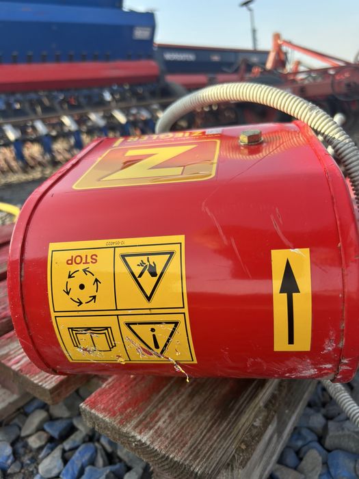 Ніж бічний електричний для ріпаку до рапсового столу Ziegler germani