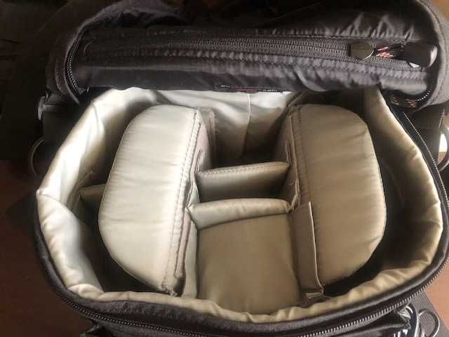 Цифровой фотоаппарат Nikon D50 объектив Nikon AF-S Nikkor 18-200 mm