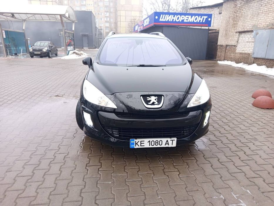 Продам  Peugeot 308 SW