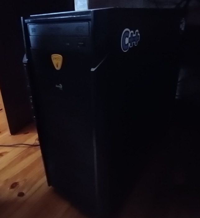 Продам комплект ПК (Xeon X3470 / 16GB DDR3 /HD7450/ SSD 120GB)