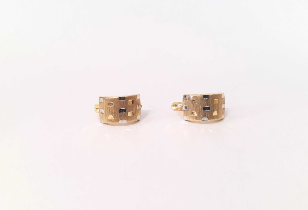 Złote kolczyki p.585/1,85g  matowa blaszka