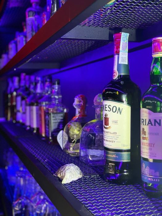 Продається готовий заклад в центрі міста